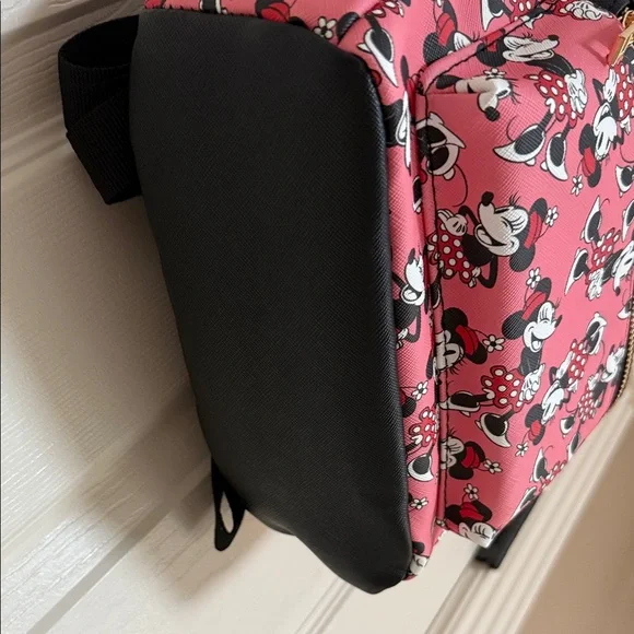Bioworld Minnie Mouse Pink and Black Kids Backpack - Picture 6 of 16